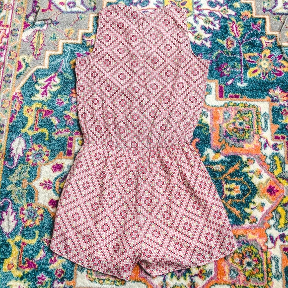 Gap Romper - Picture 3 of 4
